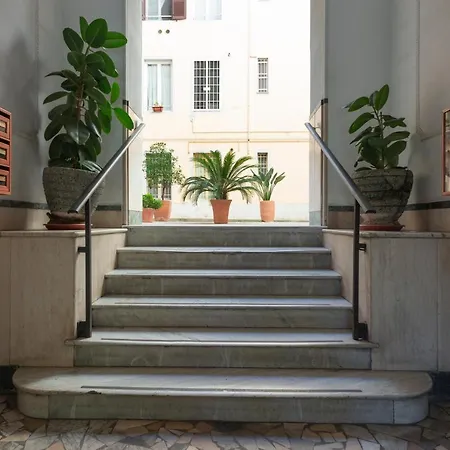 Modern And Bright Flat In Esquilino *