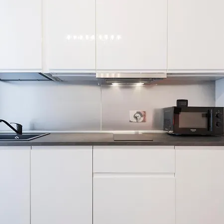 Lägenhet Modern And Bright Flat In Esquilino
